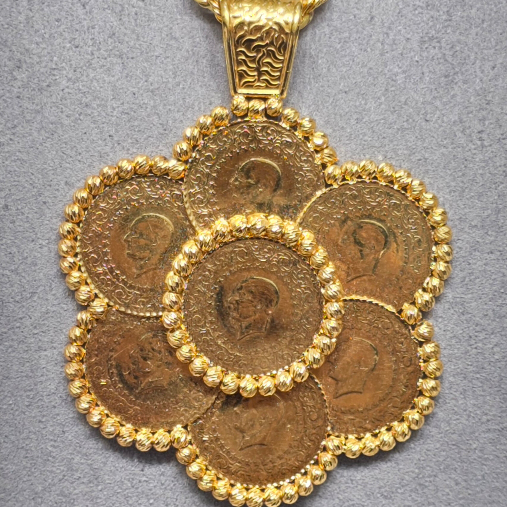 22 Ayar Çeyrekli Dorikalı Kolye Uç 19.50 Gram