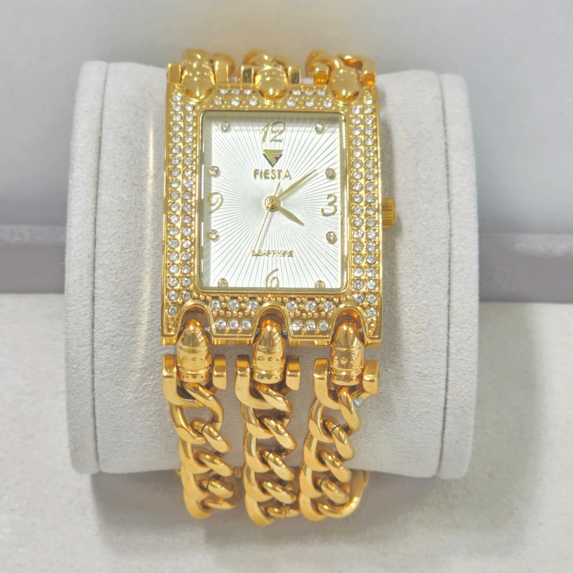 Fiesta Bayan Taşlı Düğün saat