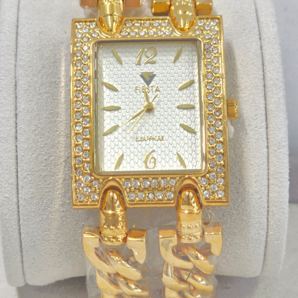 Fiesta Bayan Taşlı Düğün Saat